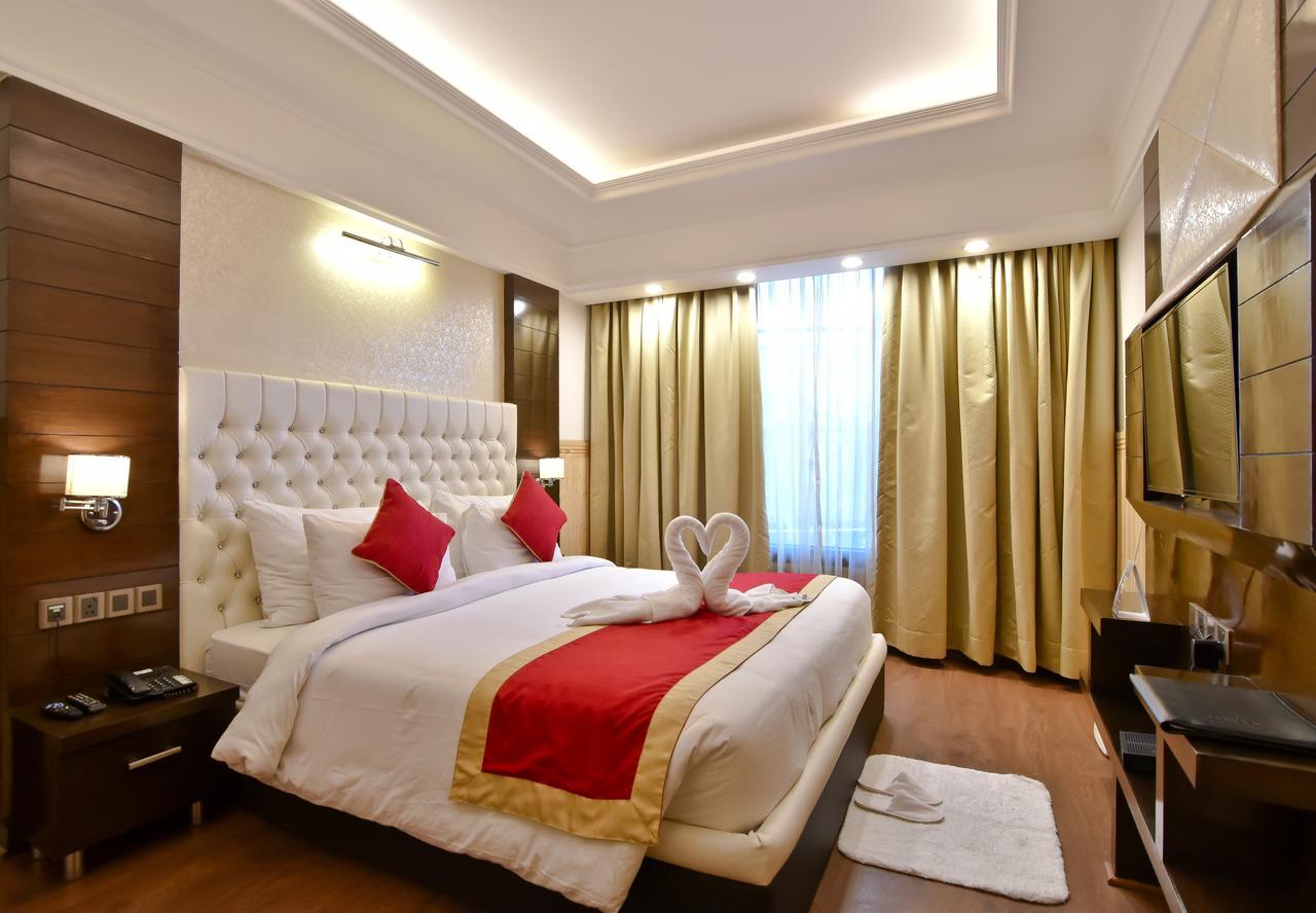 Hotel Dhroov By Mystical Views Shimla Exteriör bild